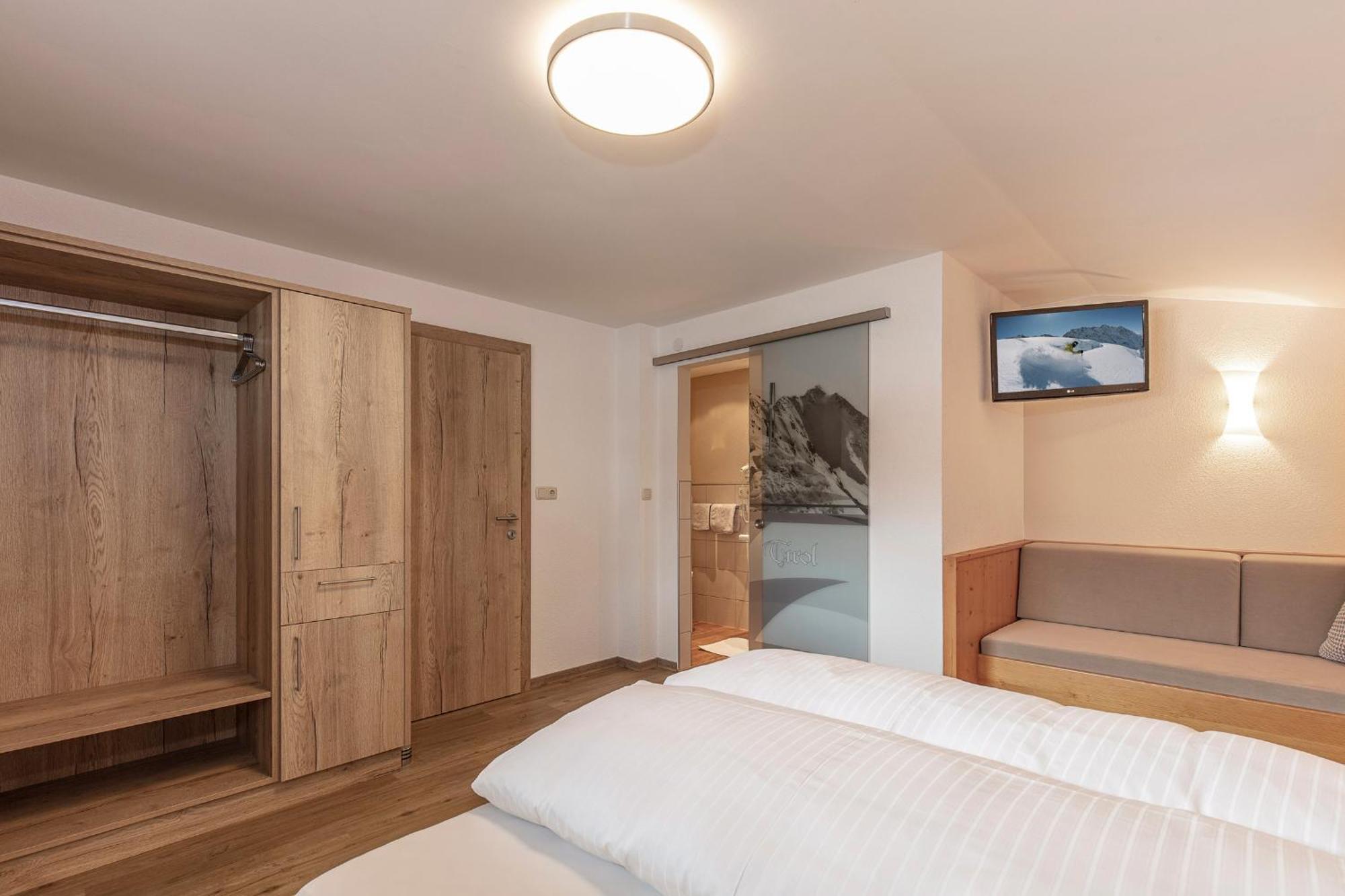 Gustls Ferienhaeusl Apartment Solden Ngoại thất bức ảnh